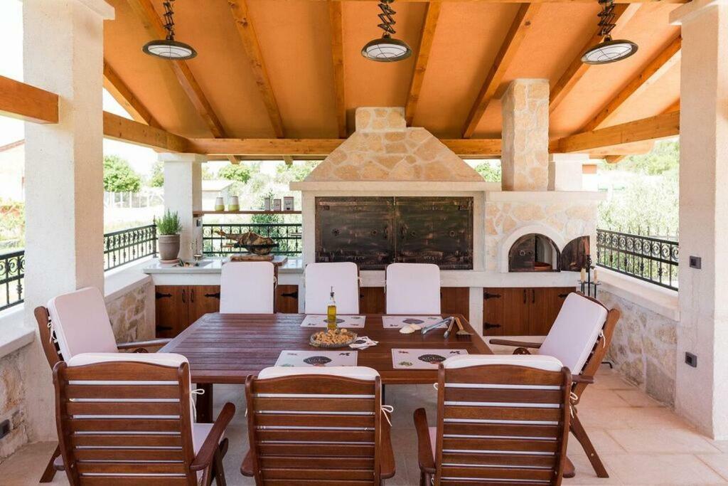 Villa Hirundo Rustica *