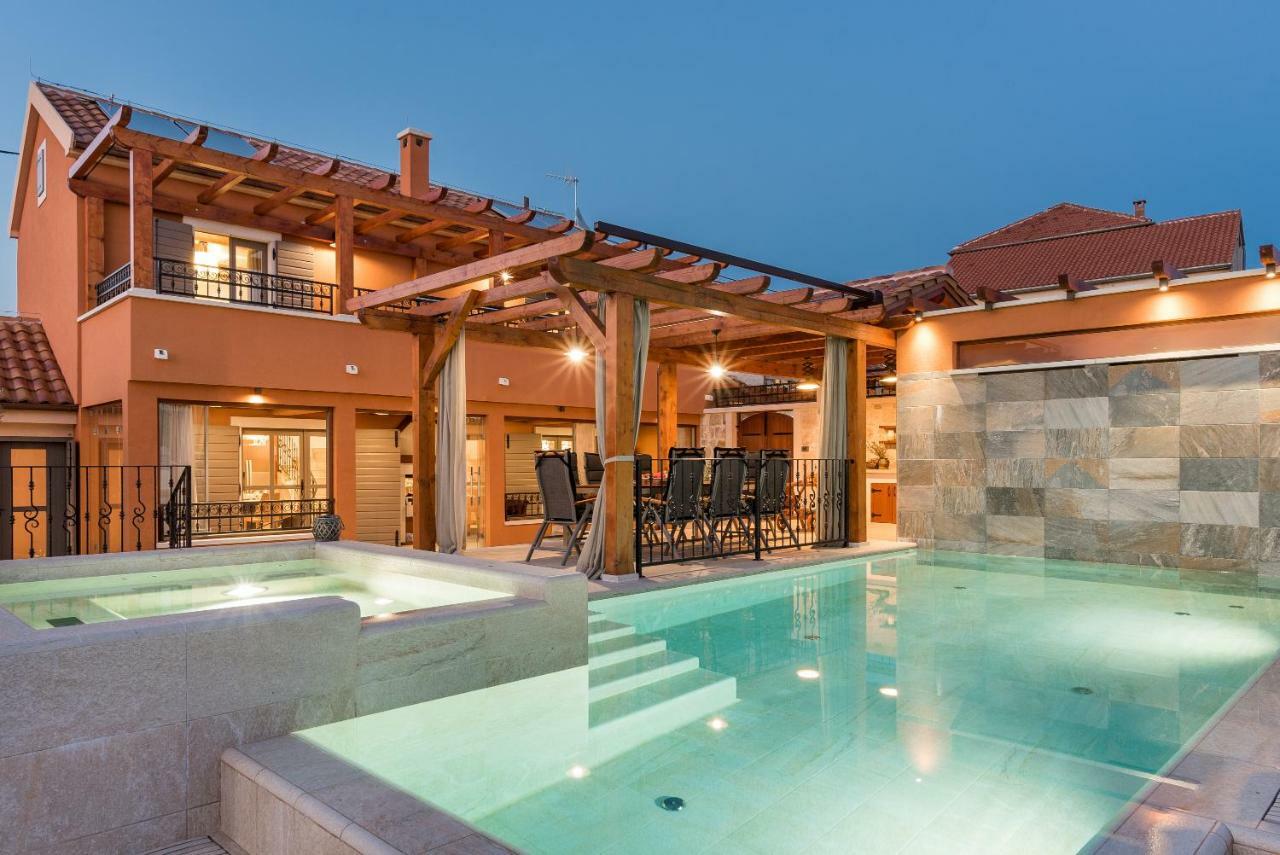 Villa Hirundo Rustica *